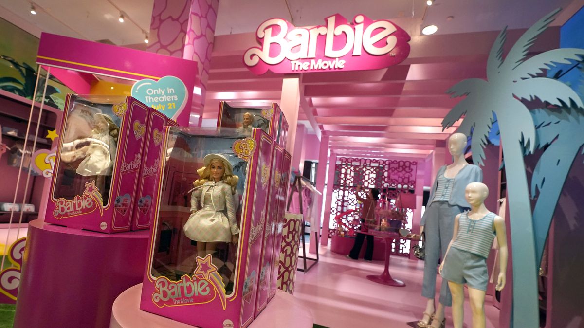 Nový film Barbie zvýšil v Česku zájem o hračky Barbie až o stovky procent